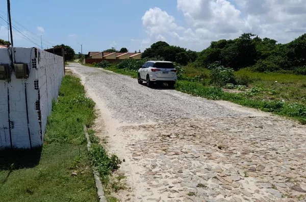 Terreno para alugar, 4150 m² por R$ 6.000,00/mês - Morro Branco - Beberibe/CE
