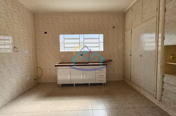 Vila Souto c/ Terreno Amplo  