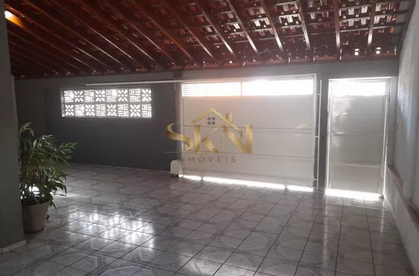 Vila Coralina c/ Terreno Amplo + ótima localização - Foto 1