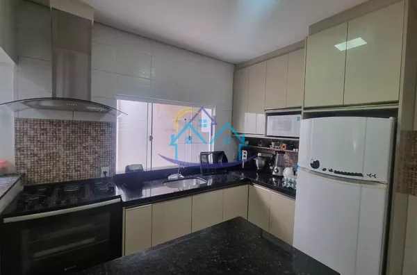 Parque Jaraguá lindo Sobrado Repleto em Planejados