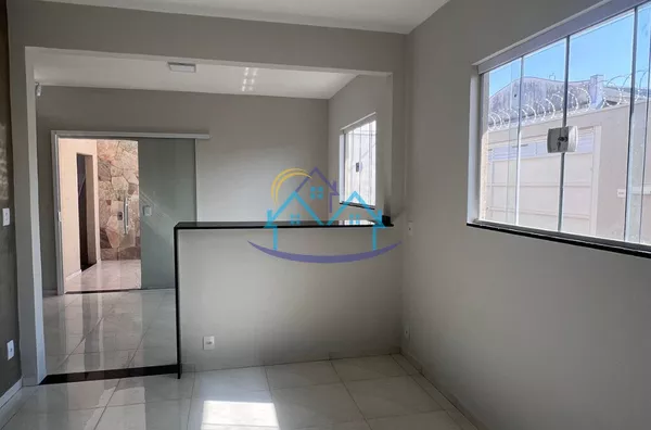 Vila Independência/ vila Nipônica Reformada ótima localização