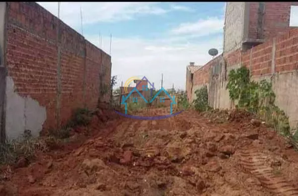 Vila Industrial Próximo ao Mercado Vizinhão