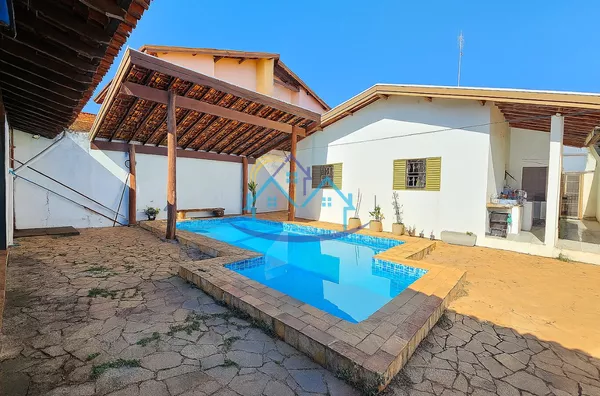 Vila Nova Paulista c/ Terreno Amplo