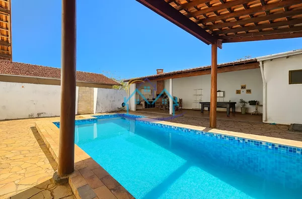 Vila Nova Paulista c/ Terreno Amplo