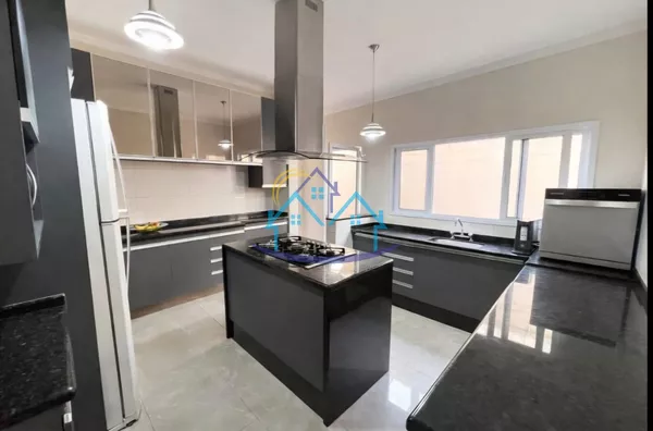 Vila Industrial C/ terreno amplo +área de lazer Completa