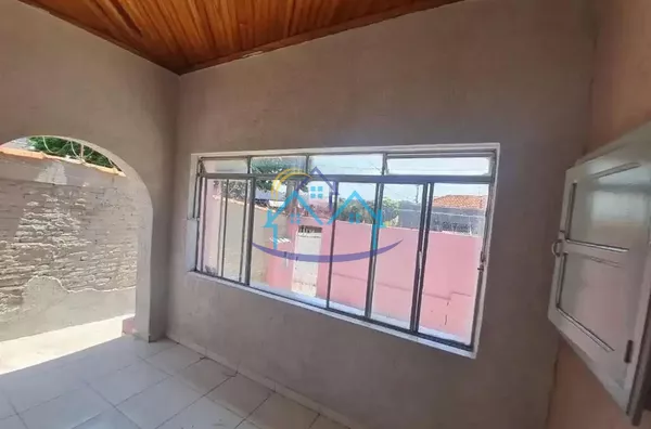 Jardim Estoril Moradia ou Comercial ótima localização