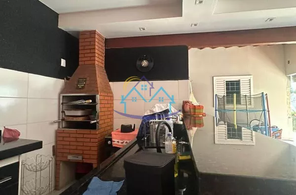 Vila D'aro reformada ótima localização