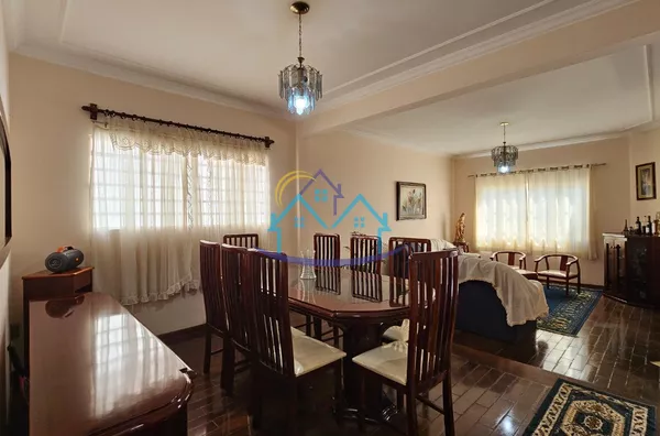 Vila Carolina + excelente localização