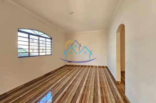 Jardim Vânia Maria c/ terreno amplo + ótima localização