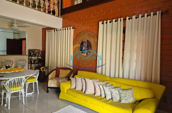 Bertioga Condomínio Villages Indaía lindo sobrado