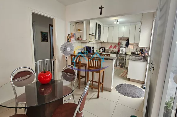 Vila Independência Interior em Porcelanato + Terreno Amplo