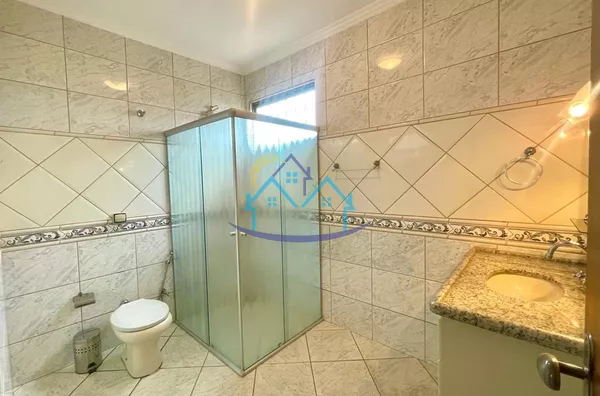 Jardim Terra Branca lindo sobrado