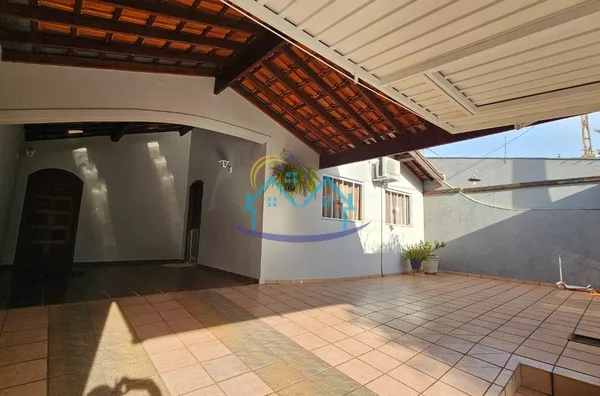 Vila Independência Interior em Porcelanato + Terreno Amplo