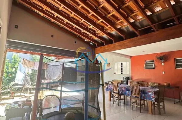 Vila D'aro reformada ótima localização