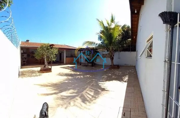 Jardim Bela Vista + Terreno Amplo + 3 Suítes + Ótima localização