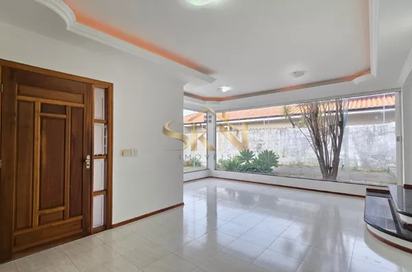 Jardim Terra Branca, Espaçosa Ótima localização - Foto 6