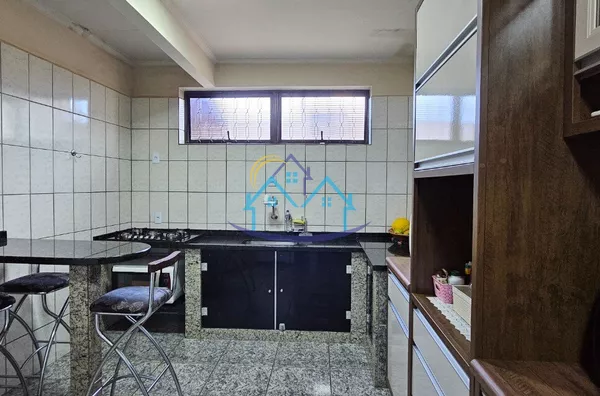 Jardim Bela Vista Casa + 4 Kitinetes Alugadas  