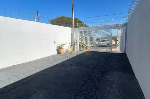 Parque Santa Cândida C/ terreno espaçoso - Foto 2