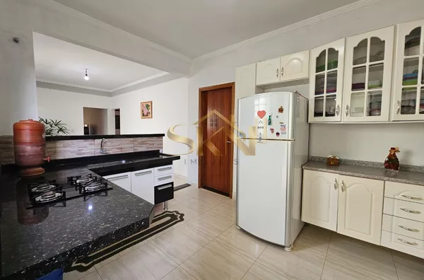 Alto Paraiso + Terreno Amplo + ótima localização