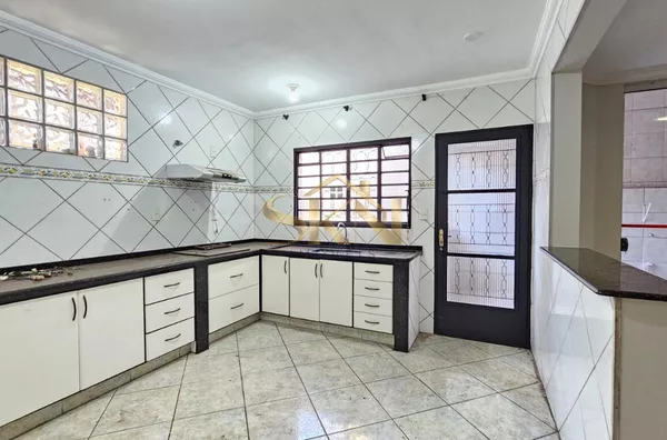Alto Higienópolis Sobrado ótima localização - Foto 1