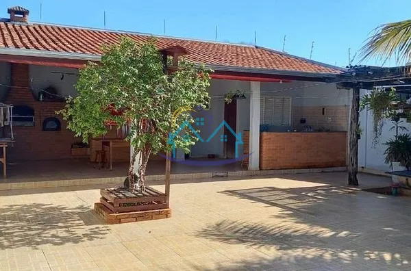 Jardim Bela Vista + Terreno Amplo + 3 Suítes + Ótima localização