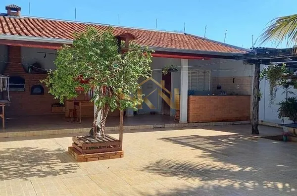 Jardim Bela Vista + Terreno Amplo + 3 Suítes + Ótima localização - Foto 2