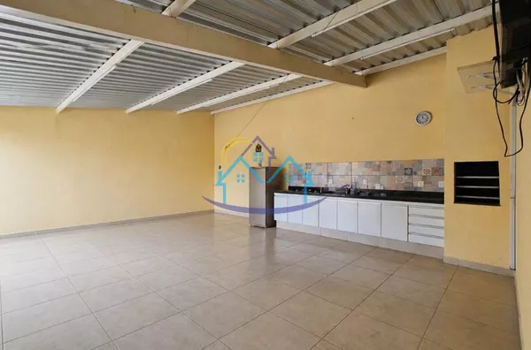  Vila Coralina, Próximo Av Duque de Caxias