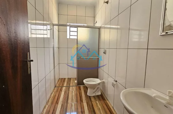 Jardim Vânia Maria c/ terreno amplo + ótima localização