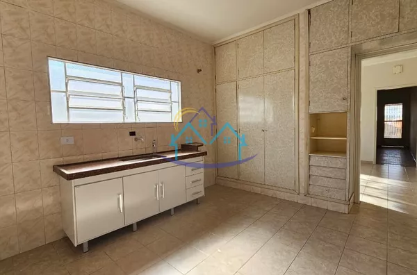 Vila Souto c/ Terreno Amplo  