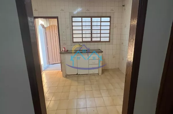 Parque Vista Alegre c/ terreno amplo próximo Av Nuno de Assis