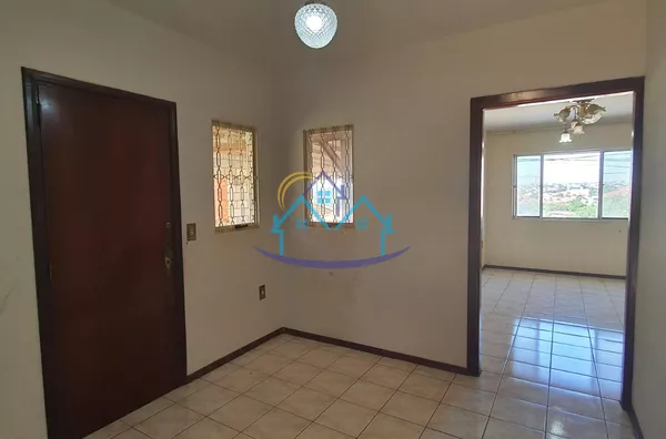 Bela Vista + Salão Comercial à 5 Minutos do Centro