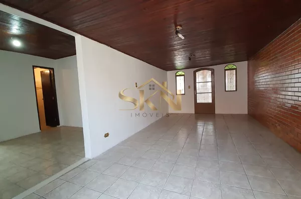 Geisel linda próximo ao Hospital Estadual