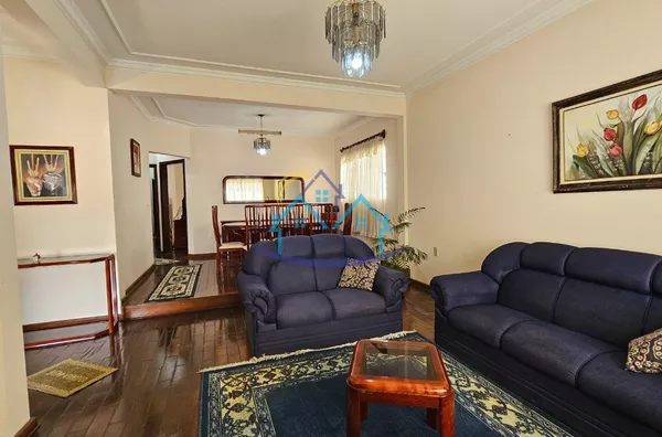 Vila Carolina + excelente localização