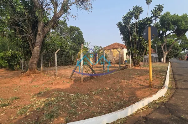 Tibiriçá lote amplo de esquina dentro da cidade