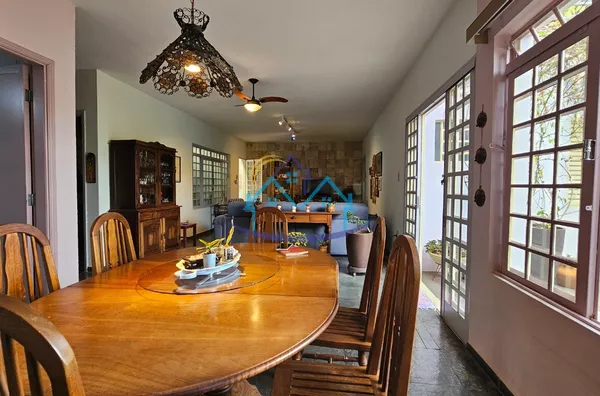 Vila Pacífico C/ 3 SUÍTES + PISCINA