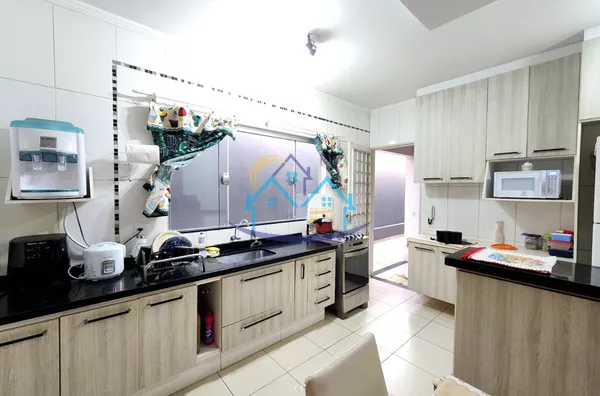 Jardim Carolina c/ Terreno amplo