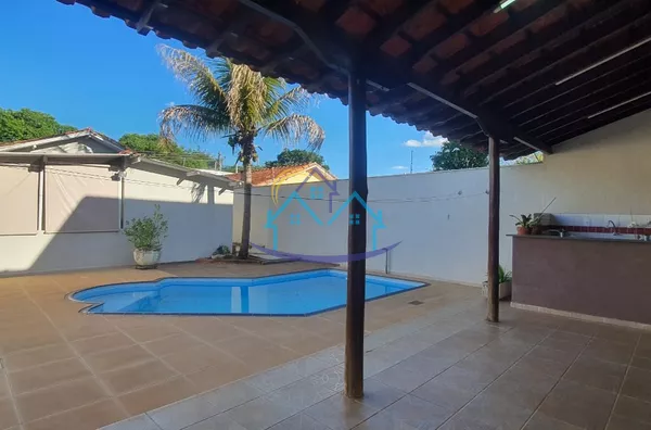 Granja Cecilia - Linda casa com piscina!!