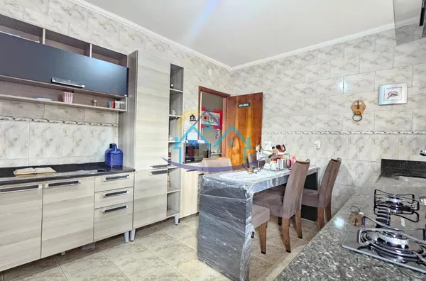 Núcleo Residencial Presidente Geisel c/ Cômodos Espaçosos