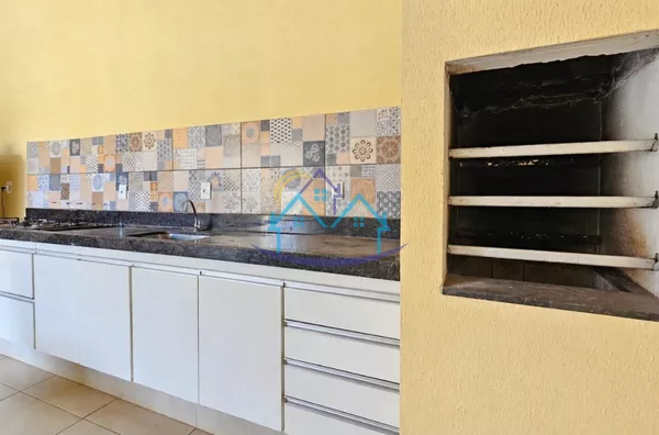  Vila Coralina, Próximo Av Duque de Caxias
