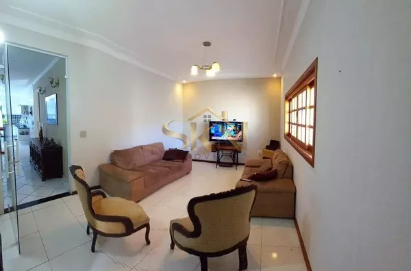 Jardim Bela Vista + Terreno Amplo + 3 Suítes + Ótima localização - Foto 7