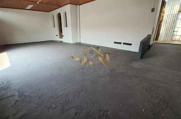 Geisel linda próximo ao Hospital Estadual