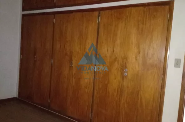 Casa para venda, 3 quarto(s),  Centro, Jaboticabal