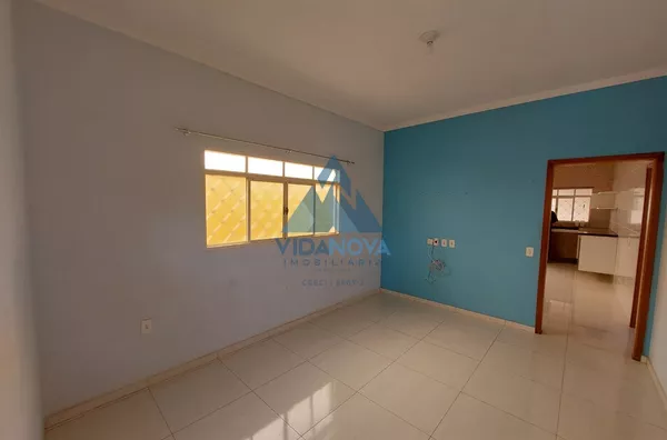 CASA PARA ALUGUEL PRÓXIMA DE COMÉRCIO