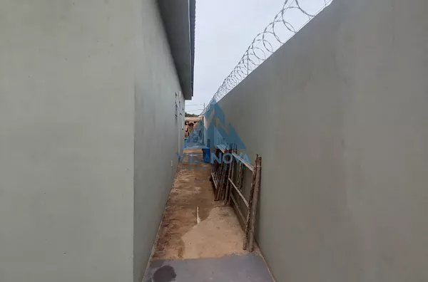 Casa para venda novinha no athenas paulista