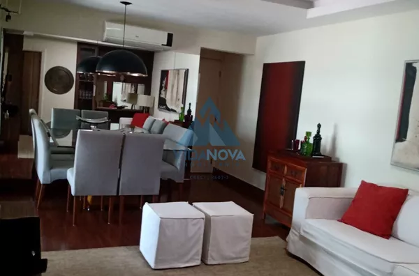 APTO COM ARMARIOS E AR CONDICIONADO