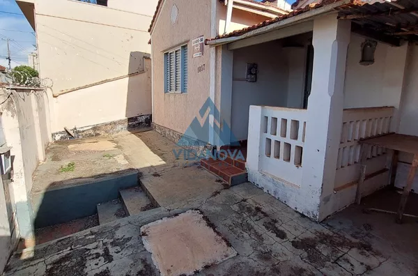 Casa para venda, 2 quarto(s),  Centro, Jaboticabal