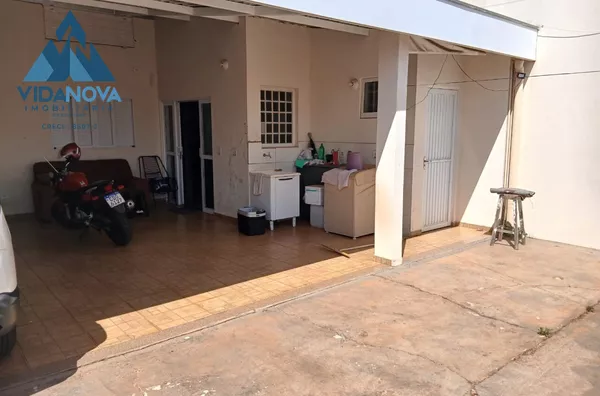 Casa a venda com 2 quartos no barreiro