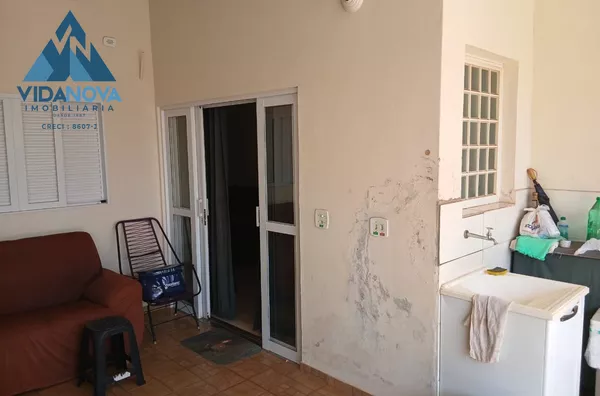 Casa a venda com 2 quartos no barreiro