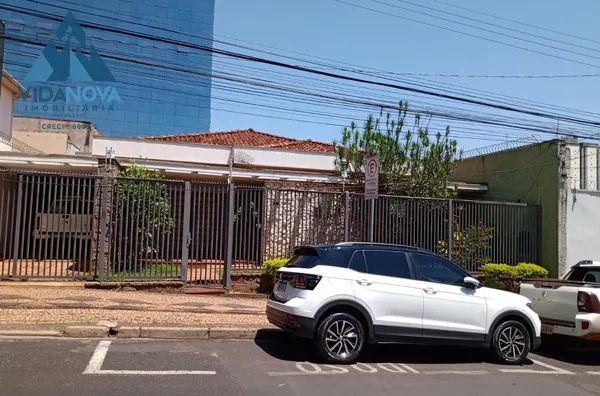 Casa para venda, 3 quarto(s),  Centro, Jaboticabal