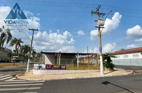 PONTO COMERCIAL NA MARGINAL DE JABOTICABAL!! - PERFEITO PARA SEU NOVO EMPREENDIMENTO.